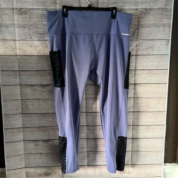 Purple Athletic Leggings with Black Details & Pockets, Size 3X - Picture 1 of 7